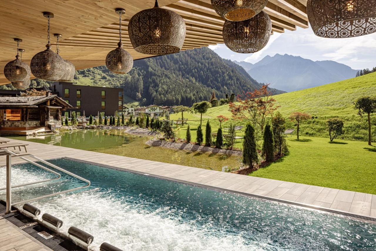 Alpine Luxury Spa Resort Schwarzenstein 拉塔哥 外观 照片