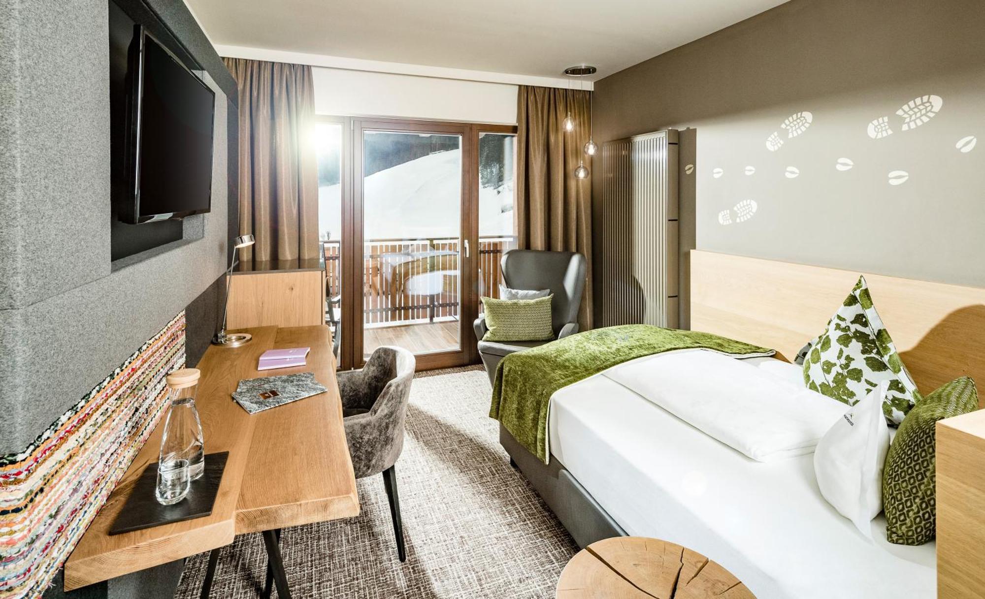 Alpine Luxury Spa Resort Schwarzenstein 拉塔哥 外观 照片