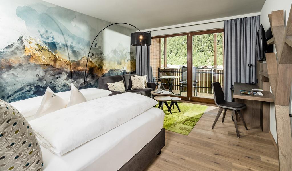 Alpine Luxury Spa Resort Schwarzenstein 拉塔哥 外观 照片